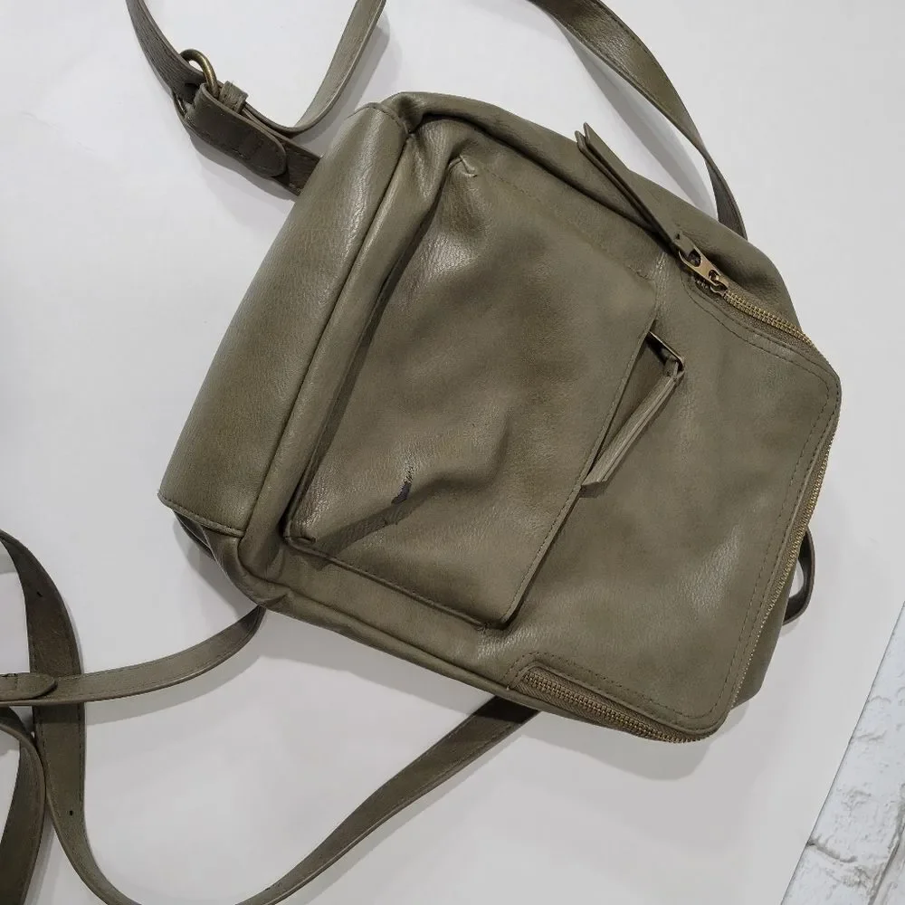 Universal Thread mini backpack